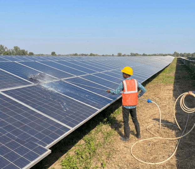 Professional Solar Panel Cleaning Services